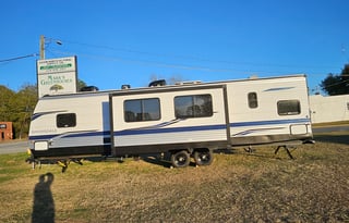 2022 Keystone RV Springdale 335BH