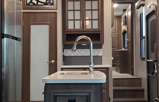 2020 Keystone RV Avalanche 320RS