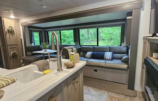 The Weekend Wanderer, ***Pet Friendly***