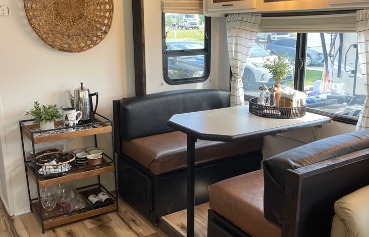 Dinette can sleep 1 personal comfortably or 2 children