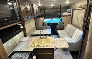 KRN Enterprises Class C Family RV Rental