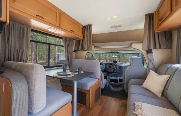 Perfect for EDC festival weekends — this cozy RV lounge sleeps 6, is pet friendly, and keeps you close to the action in Las Vegas