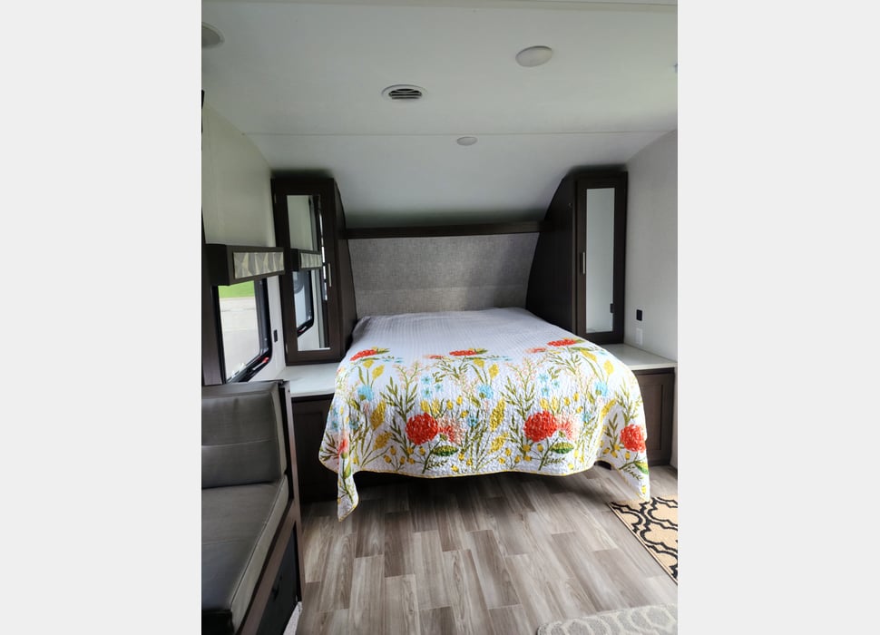 Travel Trailer rentals in Howell