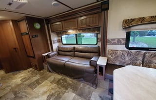 2015 Jayco Jayco Jay Feather Ultra Lite -A Feather in the heart of Lehigh Valley