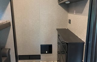 Jay: Pet Friendly 2BR RV in Resort Near Beaches