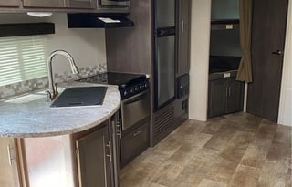 2017 CrossRoads RV Sunset Trail Super Lite SS264BH