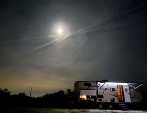 Prime Time RV Tracer Air 244AIR