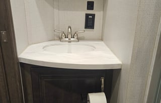 Scot and Alisa's Cougar Rental