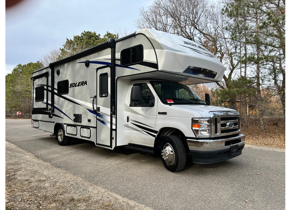 Class C Motor Home rentals in Buffalo