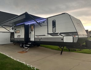 Dutchmen RV Coleman Lantern Series 337BH