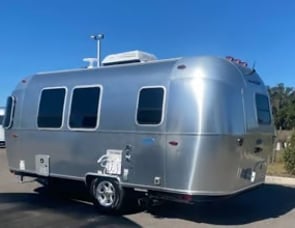 Airstream RV Bambi 20FB