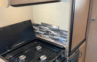 2018 Thor Motor Coach Four Winds 22E
