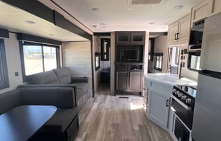 Mammoth RV