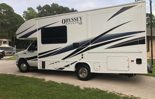 Fun & Easy to Handle-2024 Entegra Odyssey 24'