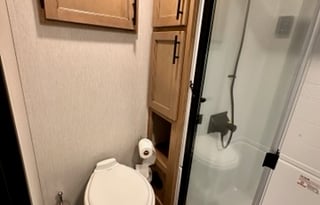 Tri-State Luxury: 5th Wheel Family Paradise