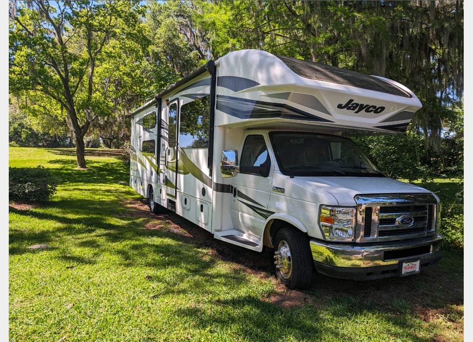 Class C Motor Home rentals in Valdosta