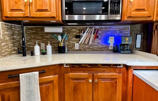 Luxury Motor Coach | Delivery Avail | F1 • SXSW