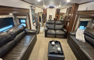 2017 Jayco Pinnacle 38FLSA