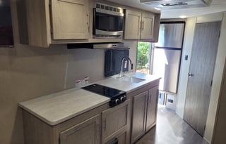 2023 Catalina Summit MTN812