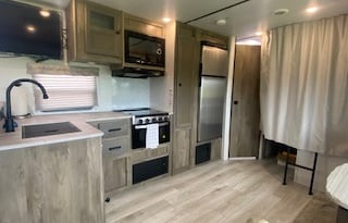 2022 Forest River RV Surveyor Legend 276BHLE