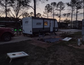 Dutchmen RV Coleman 17B