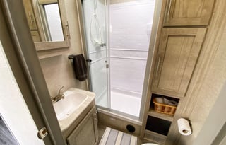 Family & Pet Friendly Toy Hauler Off Grid Capable