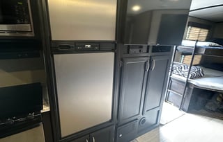 Small Family luxury Camper Rental