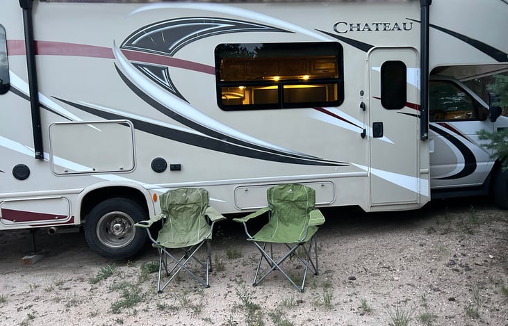 Includes eight camping chairs along with outdoor 14’ x 14’ Screen House, outdoor TV and sound system.