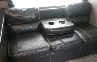 Clark's Comfy Camper-sleeps 9