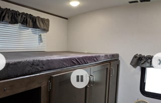 2019 Keystone Passport GT sleeps 11