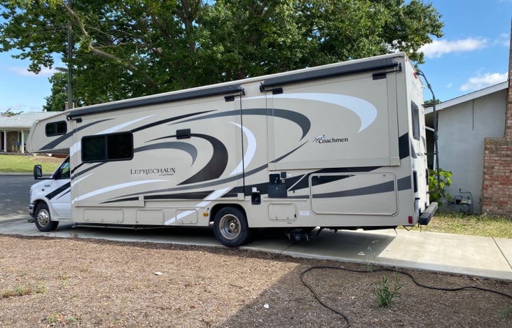 clean RV