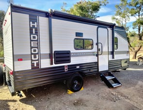 Keystone RV Hideout Single Axle 176BH