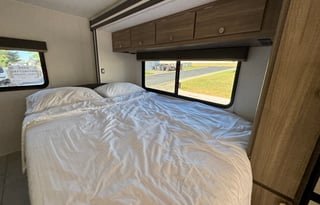 2026 27ft Coachmen 23FS#2 - Sleeps 6 fully stocked
