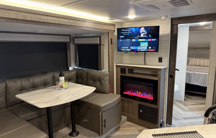 Dinette and Entertainment Center
