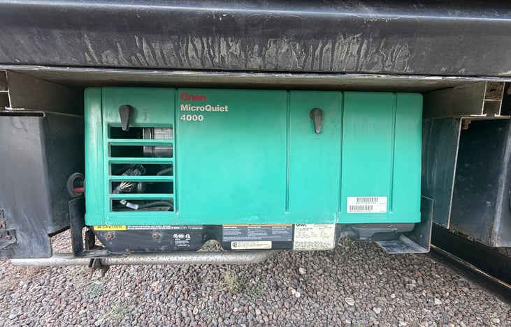 4000-watt generator—reliable power wherever your adventure takes you ⚡🚐