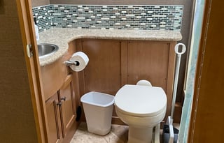 2017 Thor Motor Coach Windsport 34J