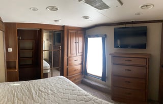 2013 Heartland Bighorn 3260 Elite