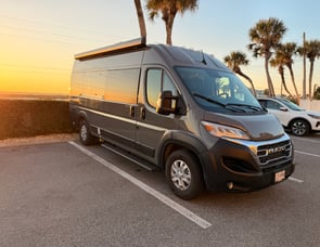 Thor Motor Coach Sequence 20L