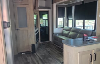 2022 Keystone RV Raptor 429