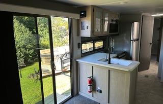 2023 (0453) Forest River Salem 36VBDS WK