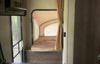 2018 KZ Escape E160RBT