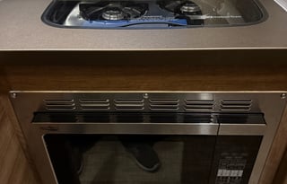 2020 mercedes melbourne advantege