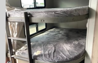 2022 Grand Design Imagine 2800BH