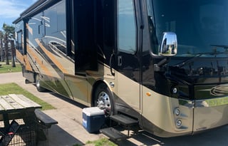 Frank and Suzanne's Motorhome Rental