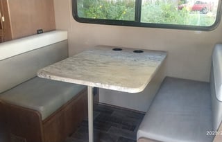 Beautiful 2020 Winnebago Outlook * Denver Airport