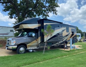 Entegra Coach Esteem 31L