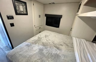 2020 Stratus 321VQB *DELIVERY ONLY*