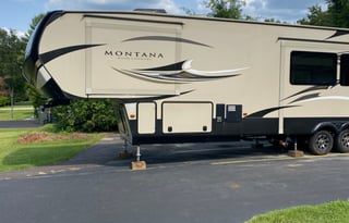 2017 Keystone RV Montana High Country 340BH