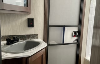 FULLY DELIVERED 2020 Grey Wolf - 30’ - 4 Beds