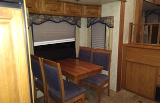 2010 Keystone Montana